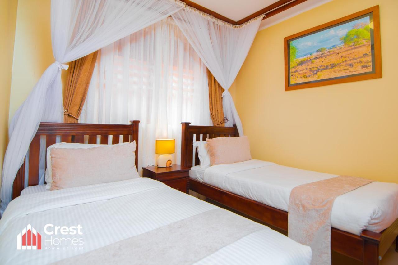 Crest Homes Uganda Kitende ภายนอก รูปภาพ