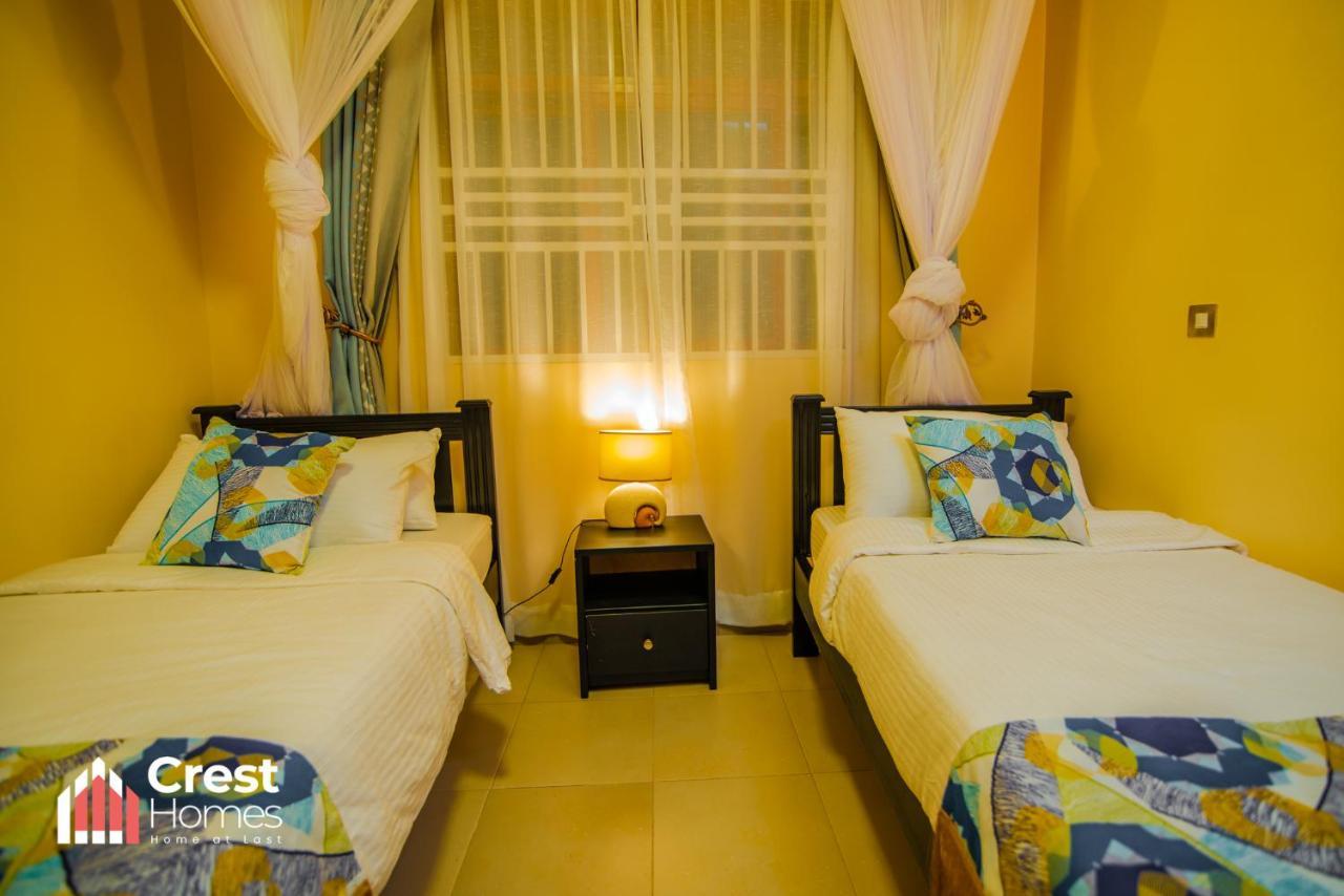 Crest Homes Uganda Kitende ภายนอก รูปภาพ